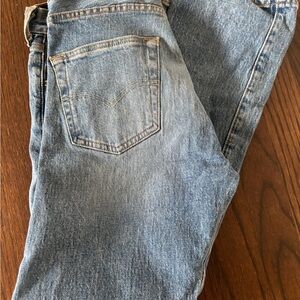 Levi's Men's Light Blue Straight Jeans